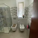 Casa Con Corte 아파트 라스페치아