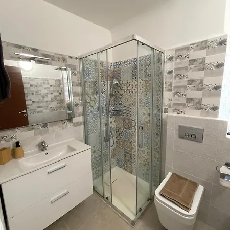 Lägenhet Casa Con Corte