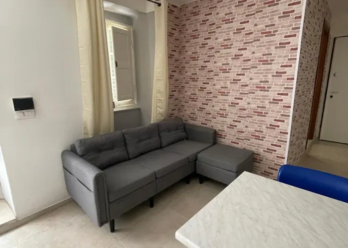 Casa Con Corte Apartment La Spezia